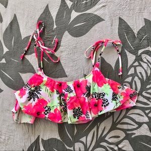 🌸 PINK ruffle bikini top 🌸